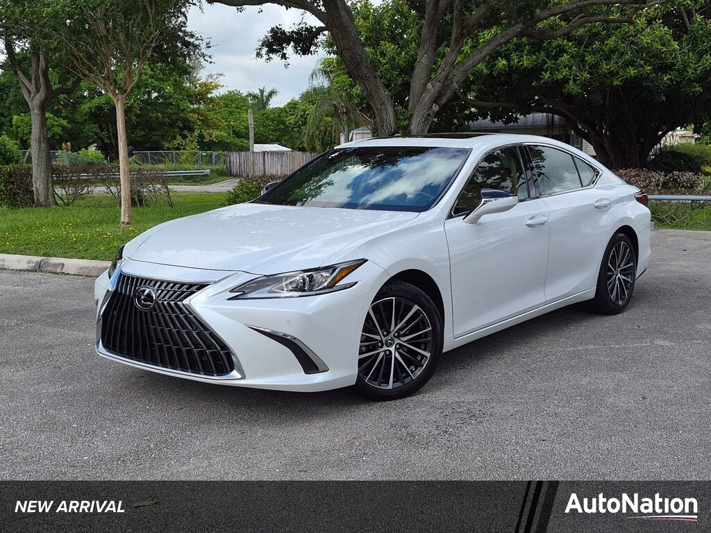 Used 2025 Lexus ES 350 Base Sedan