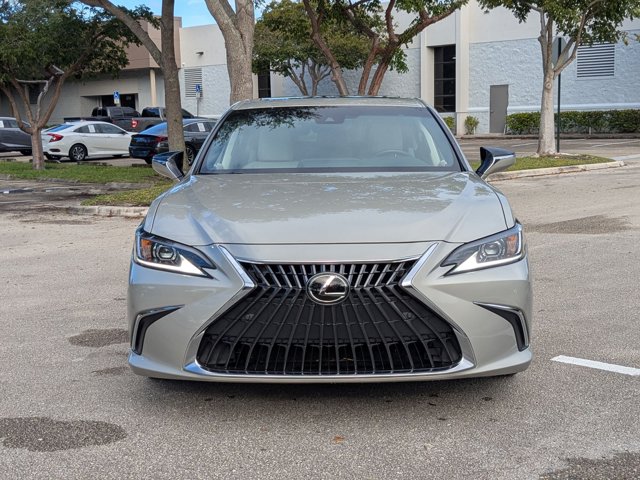 2024 Lexus ES 350 Premium photo 2