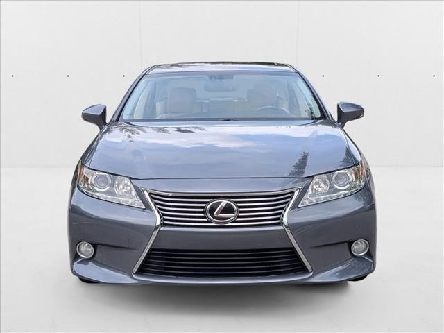 2014 Lexus ES 350 photo 2