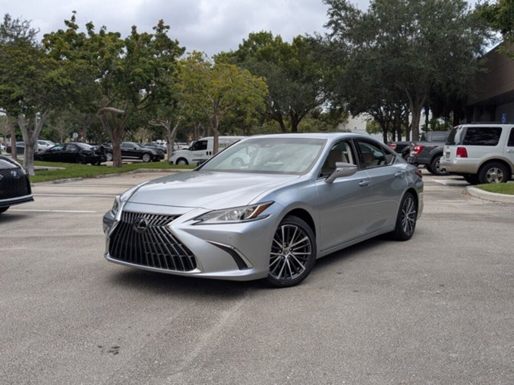 Certified 2023 Lexus ES 350  Sedan