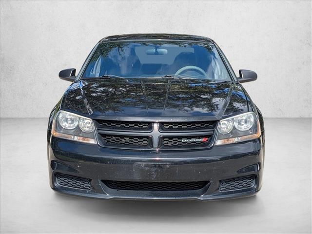 2014 Dodge Avenger SE photo 2