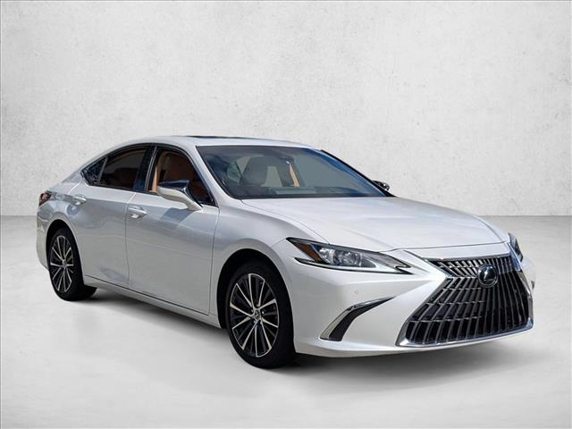 2023 Lexus ES 350 photo 3