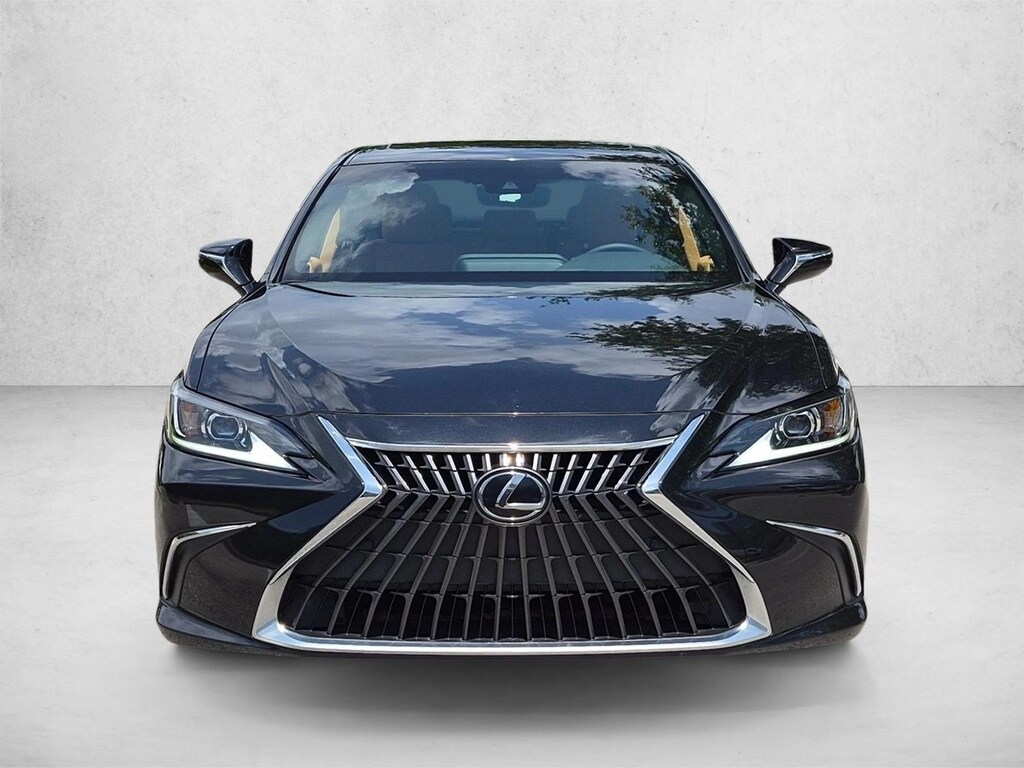 Used 2023 Lexus ES 350 Sedan