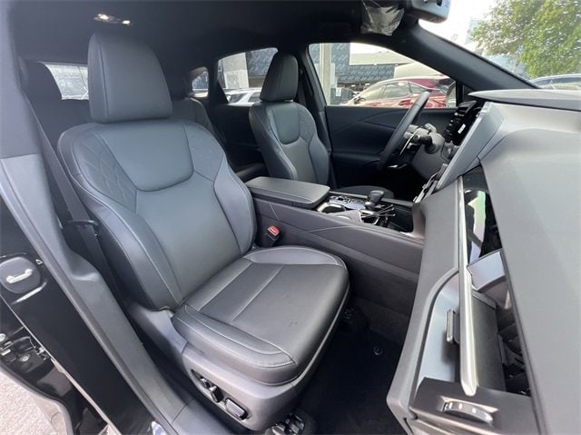 2024 Lexus RX 350 - Photo 24