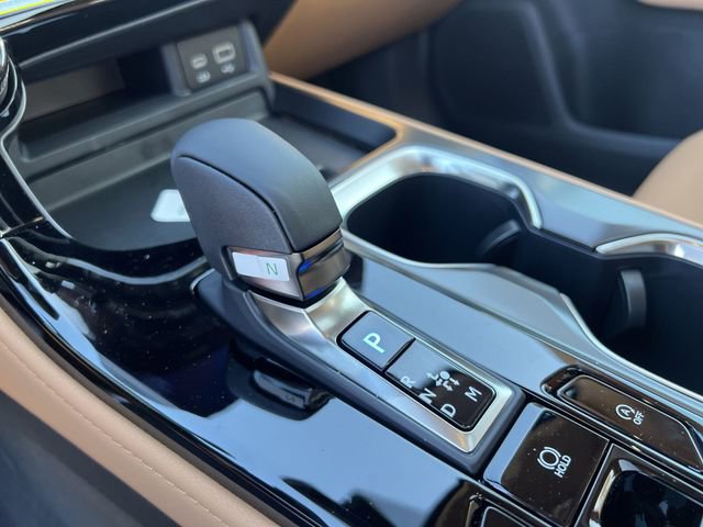 2025 Lexus NX 250 - Photo 20