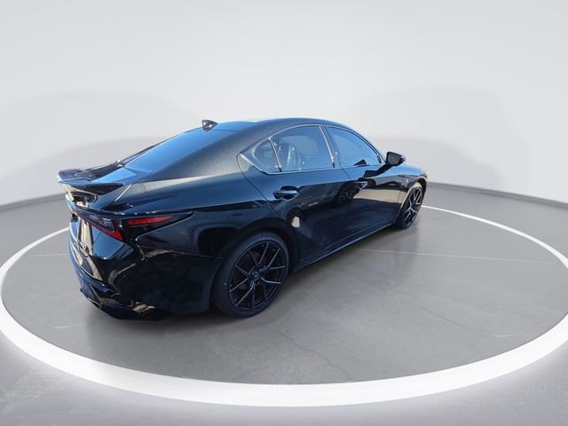 2026 Lexus IS 350 F SPORT - Photo 9
