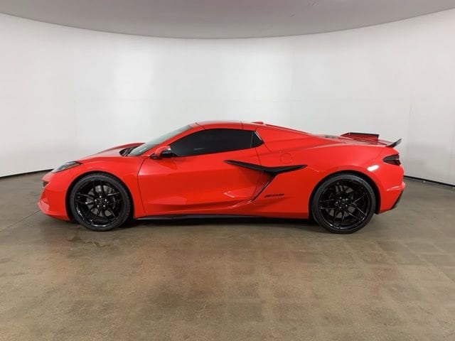 2025 Chevrolet Corvette 2LZ - Photo 16