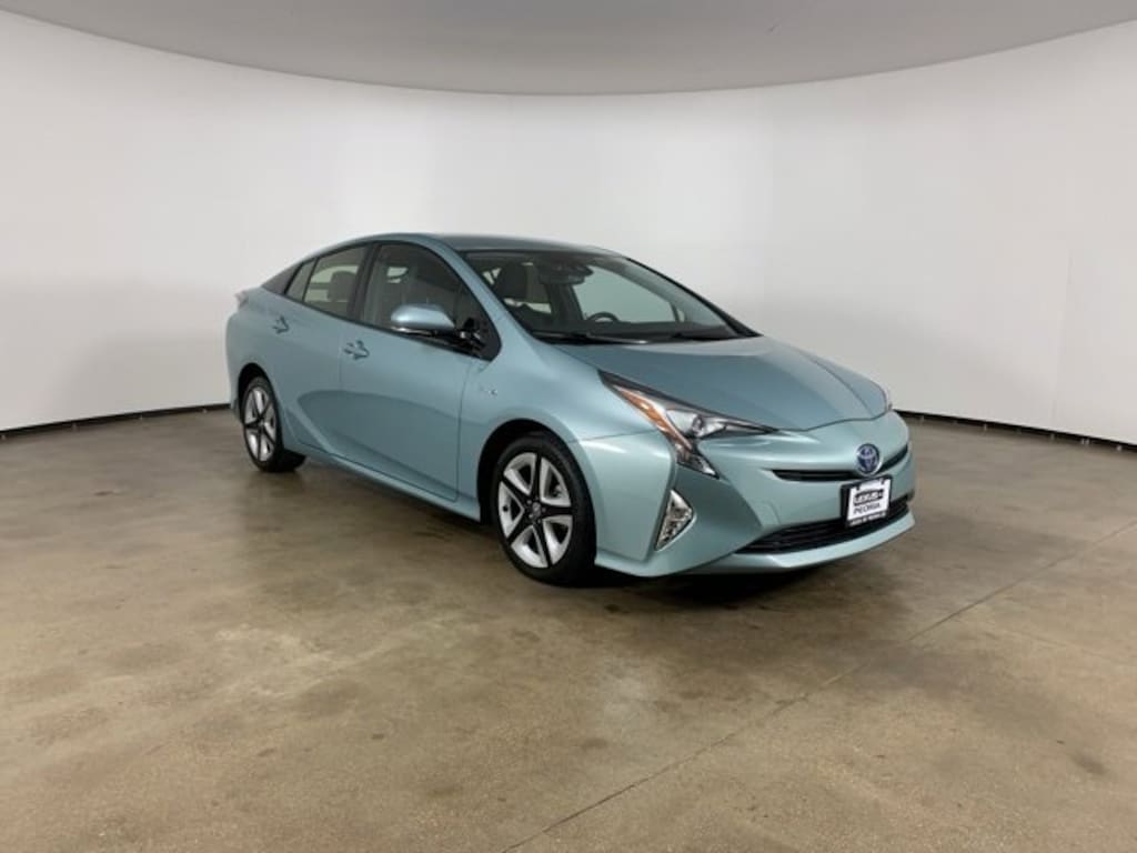 Used 2016 Toyota Prius Four