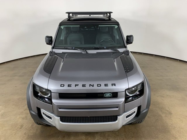 2020 Land Rover Defender HSE photo 3