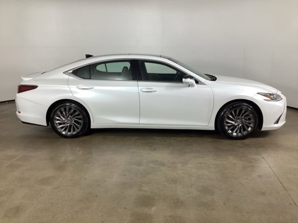 Certified 2025 Lexus ES 350 LUXURY SEDAN