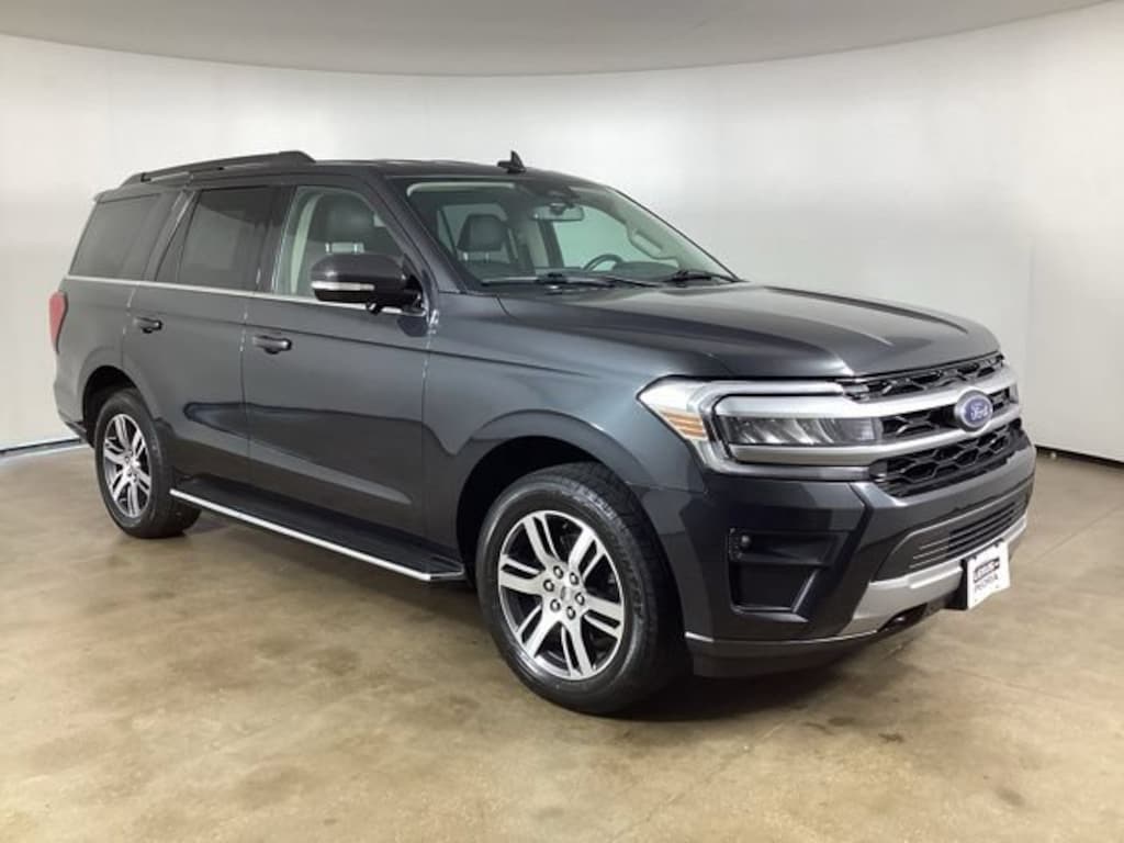 Used 2022 Ford Expedition XLT