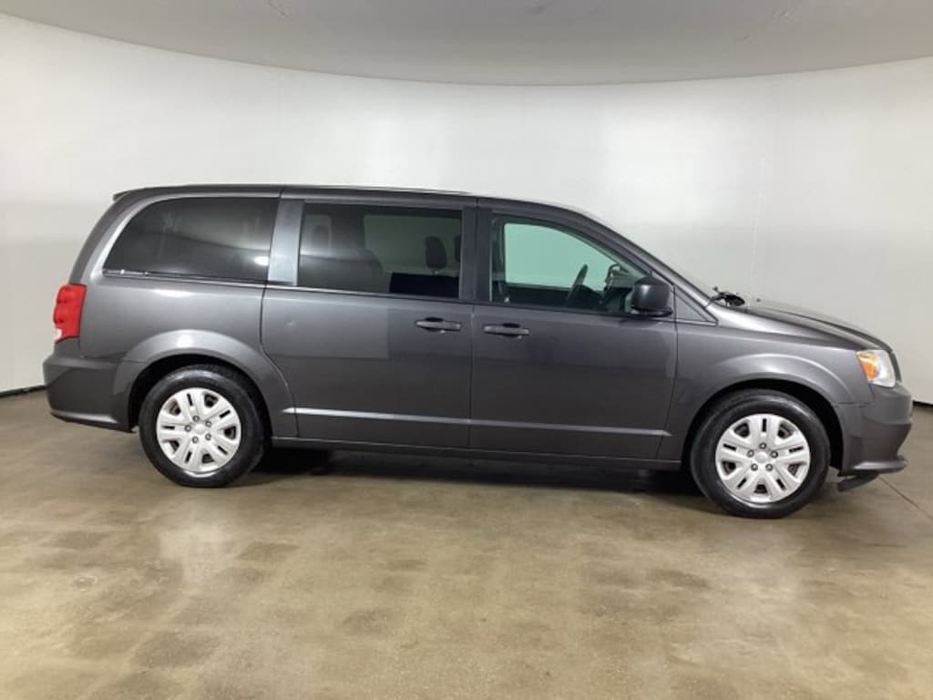 Used 2020 Dodge Grand Caravan SE