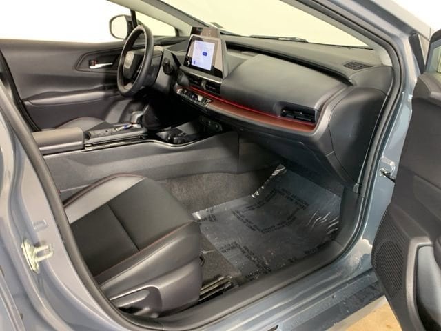 2024 Toyota Prius Prime XSE - Photo 37