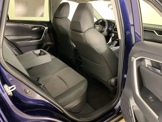2024 Toyota RAV4 XLE - Photo 35