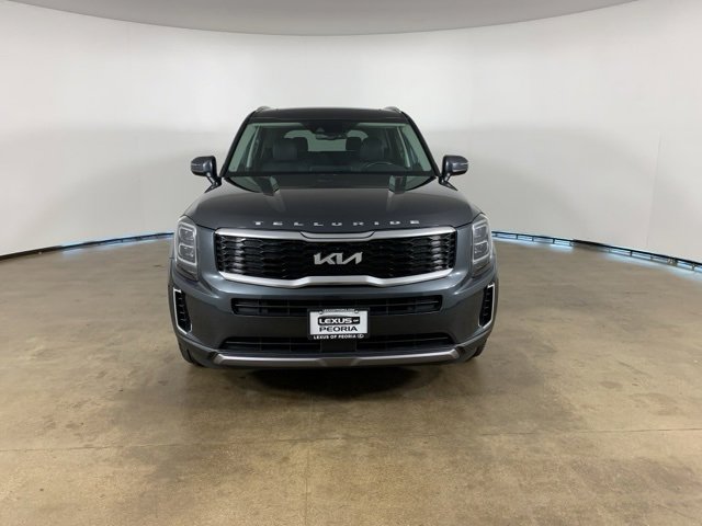 2022 Kia Telluride EX photo 2