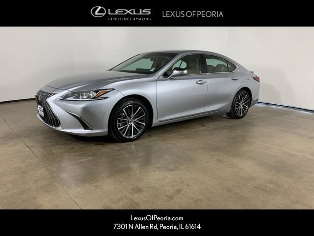 2025 Lexus ES Hybrid 300h's photo