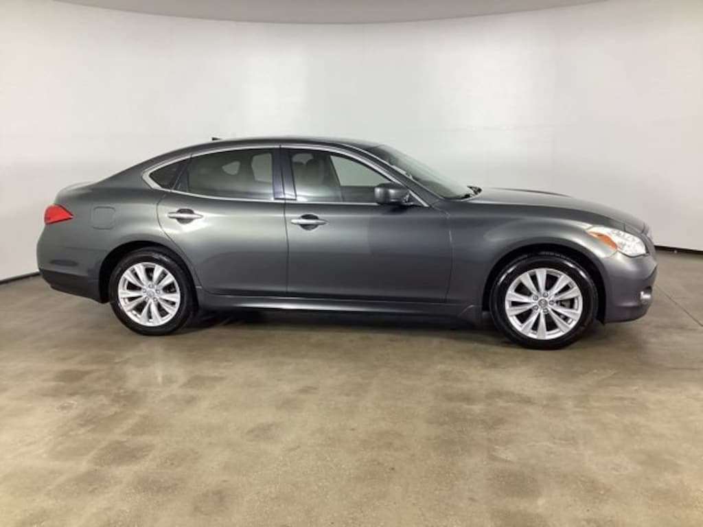 Used 2011 INFINITI M37 X