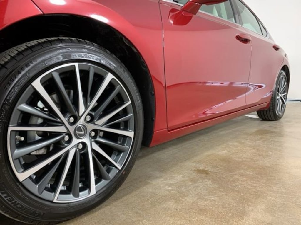 Certified 2025 Lexus ES 350 SEDAN