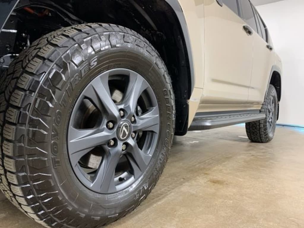 Used 2025 Lexus LX LX 700h Overtrail