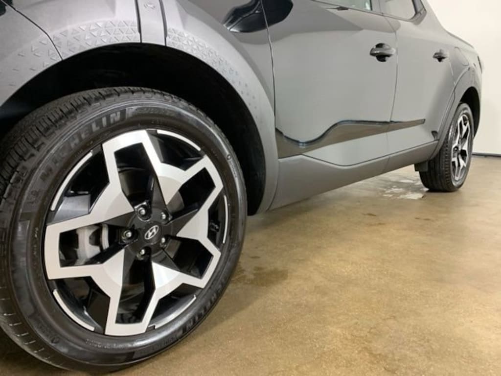 Used 2024 Hyundai Santa Cruz Limited