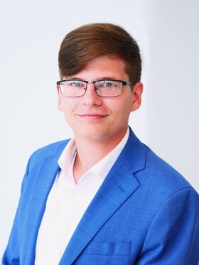 Staff member Bailey Crowe from ID_8b56313b5299