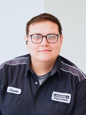 Staff member Alberto Figueroa from ID_6569d29640ad
