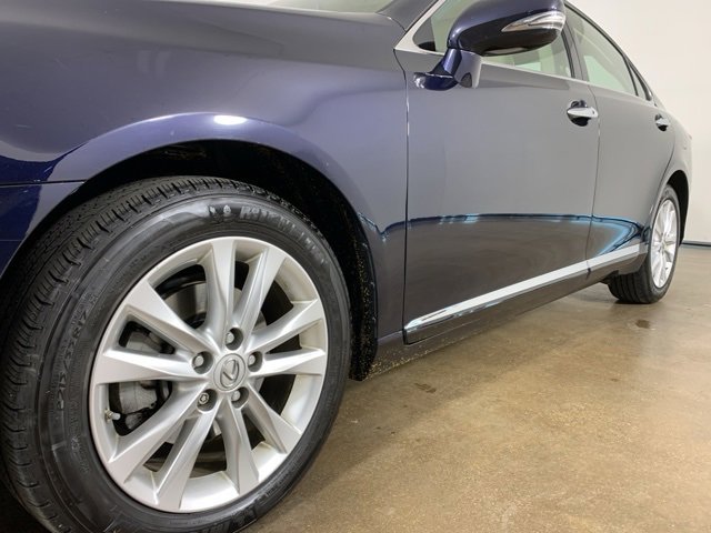 2010 Lexus ES 350 photo 2