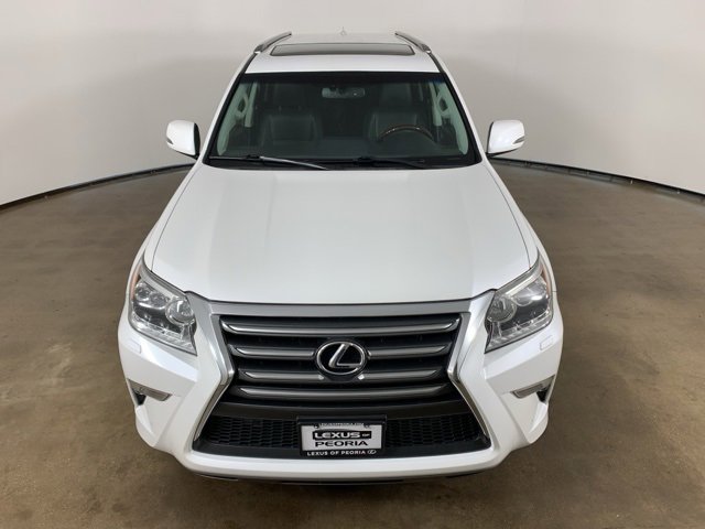 2017 Lexus GX 460 photo 3