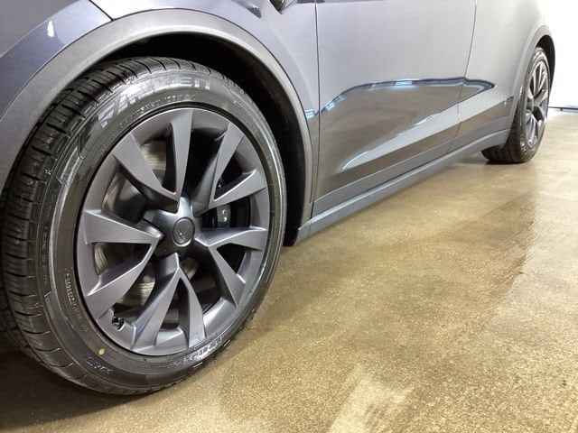 Used 2024 Tesla Model X Long Range with VIN 7SAXCDE54RF440662 for sale in Peoria, IL