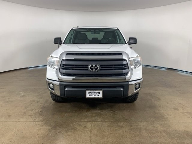 Used 2015 Toyota Tundra SR5 with VIN 5TFDY5F10FX439545 for sale in Peoria, IL