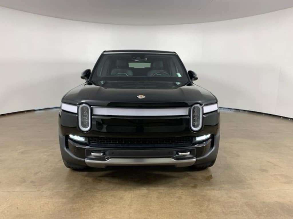 Used 2023 Rivian R1S Adventure