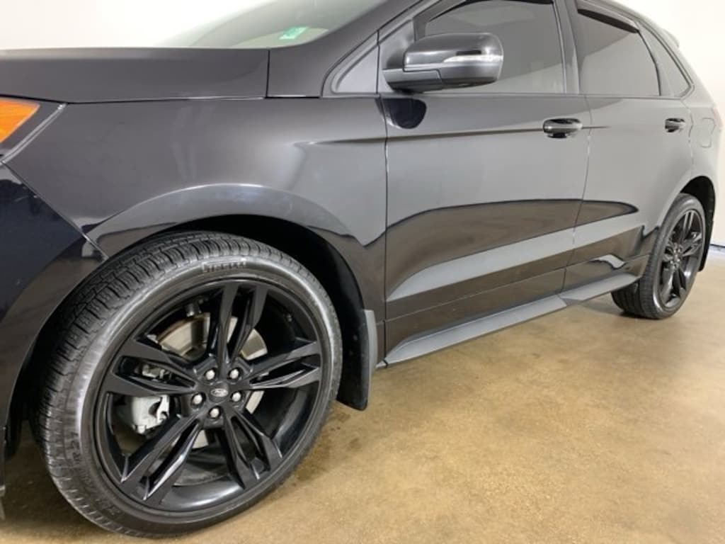 Used 2020 Ford Edge ST