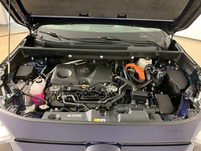 2024 Toyota RAV4 XLE - Photo 40