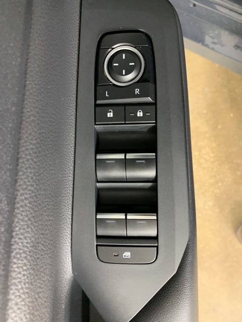 2024 Toyota Prius Prime XSE - Photo 17