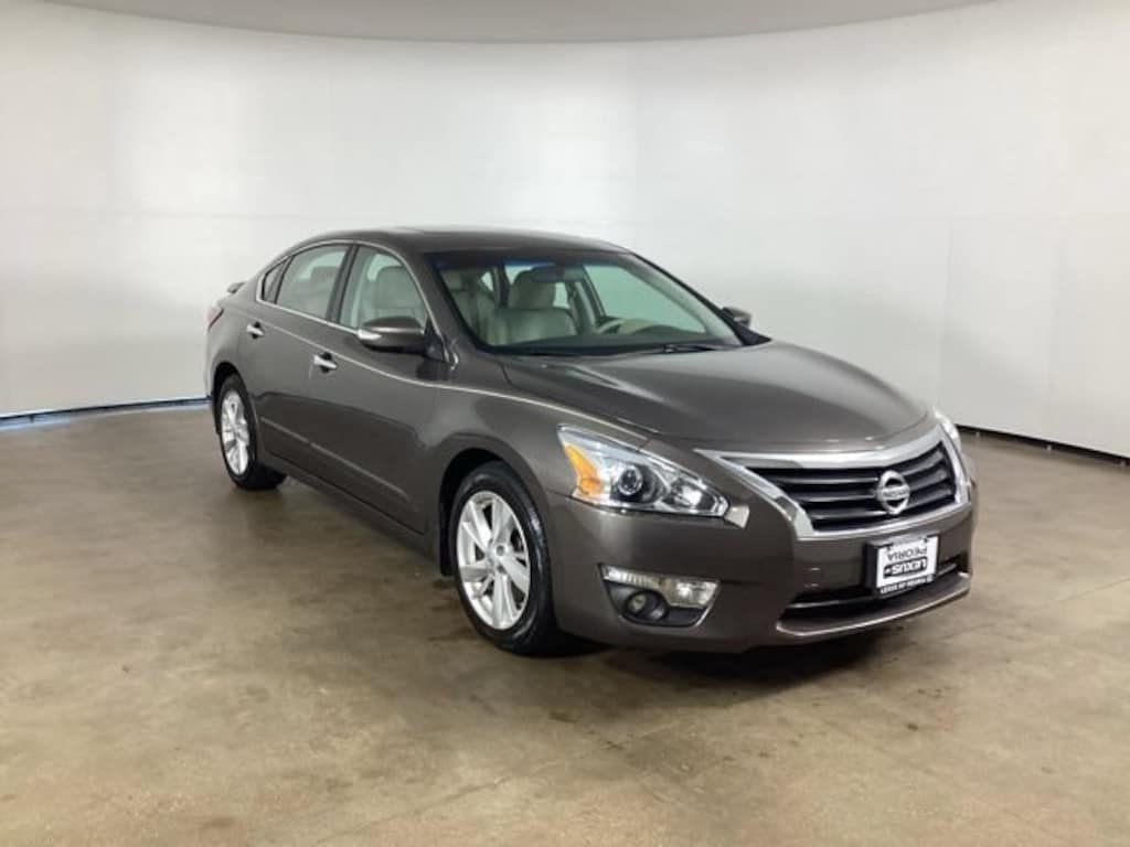 Used 2014 Nissan Altima 2.5 SL