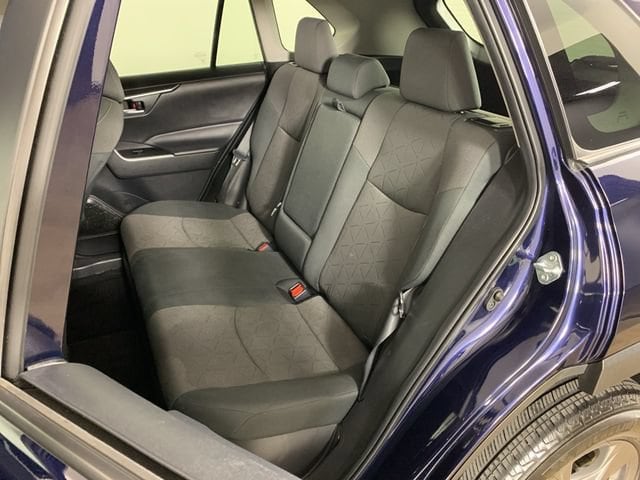2024 Toyota RAV4 XLE - Photo 30