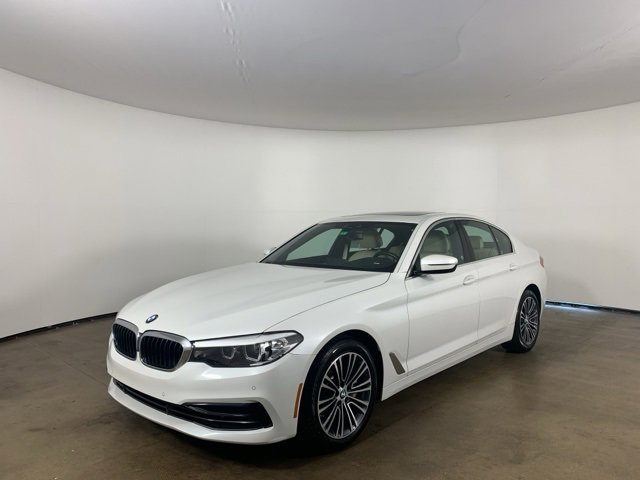 Used 2019 BMW 5 Series 530i with VIN WBAJA7C51KWW14683 for sale in Peoria, IL