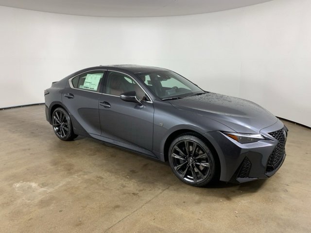 2025 Lexus IS 350 F SPORT photo 3