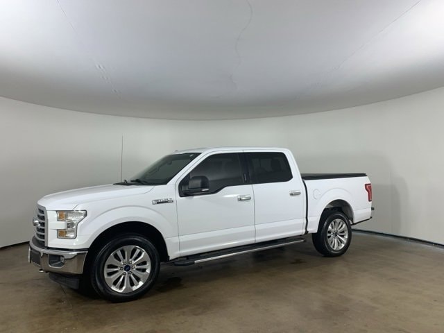 Used 2017 Ford F-150 XLT with VIN 1FTEW1EG2HKC95439 for sale in Peoria, IL