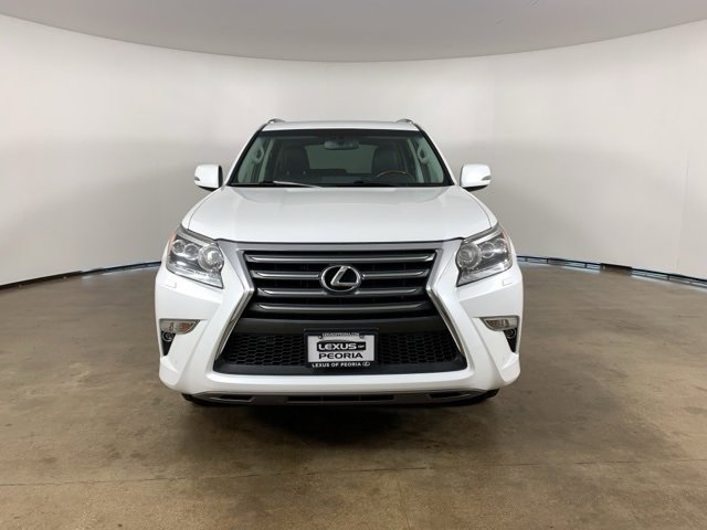 2017 Lexus GX 460 photo 2
