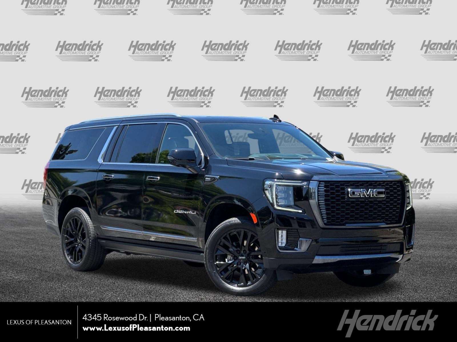 2023 GMC Yukon Denali Ultimate AWD's photo