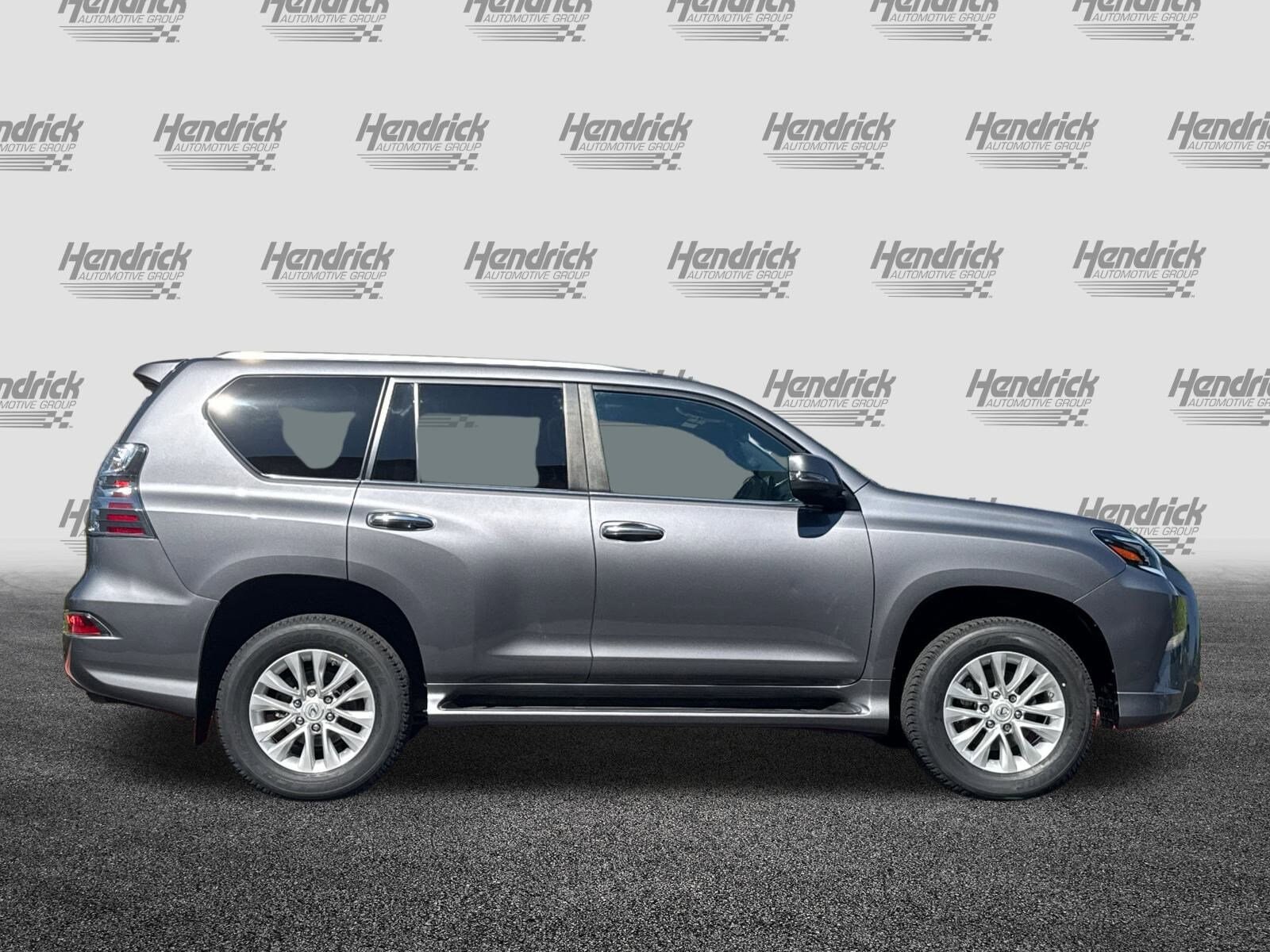 2023 Lexus GX 460 Premium photo 3
