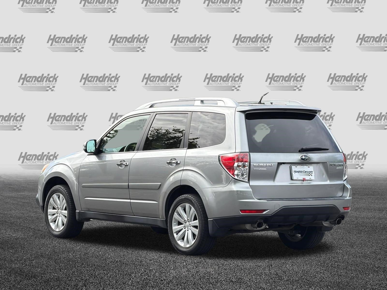 2011 Subaru Forester 2.5X Touring photo 5