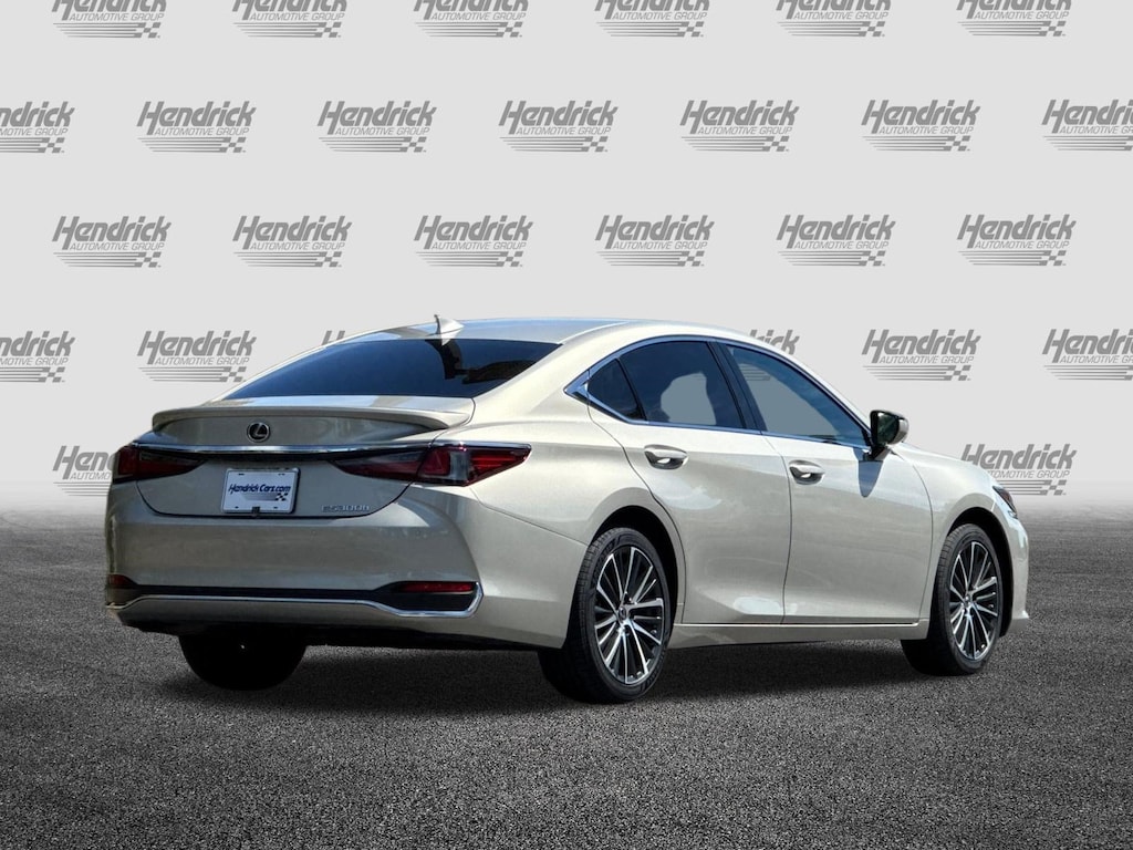 Certified 2025 Lexus ES 300h 300h Sedan