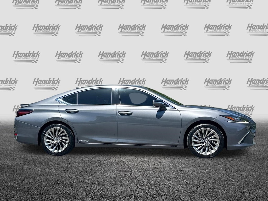 Used 2019 Lexus ES 300h Ultra Luxury Sedan