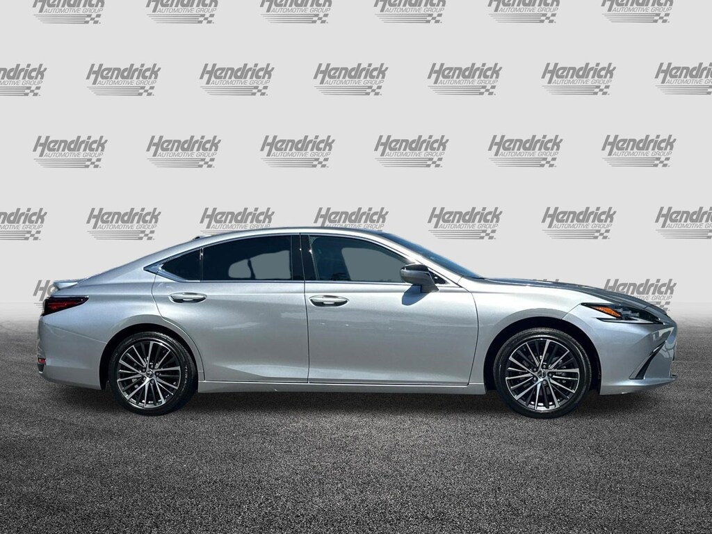 Used 2023 Lexus ES 300h Sedan