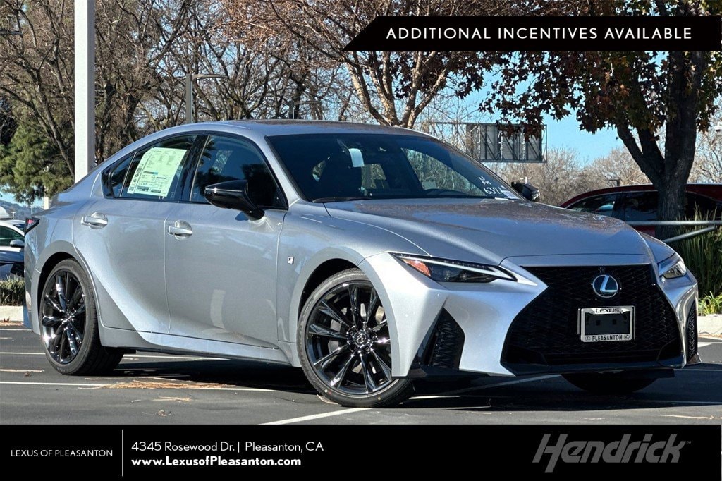 2025 Lexus IS 350 F SPORT's photo