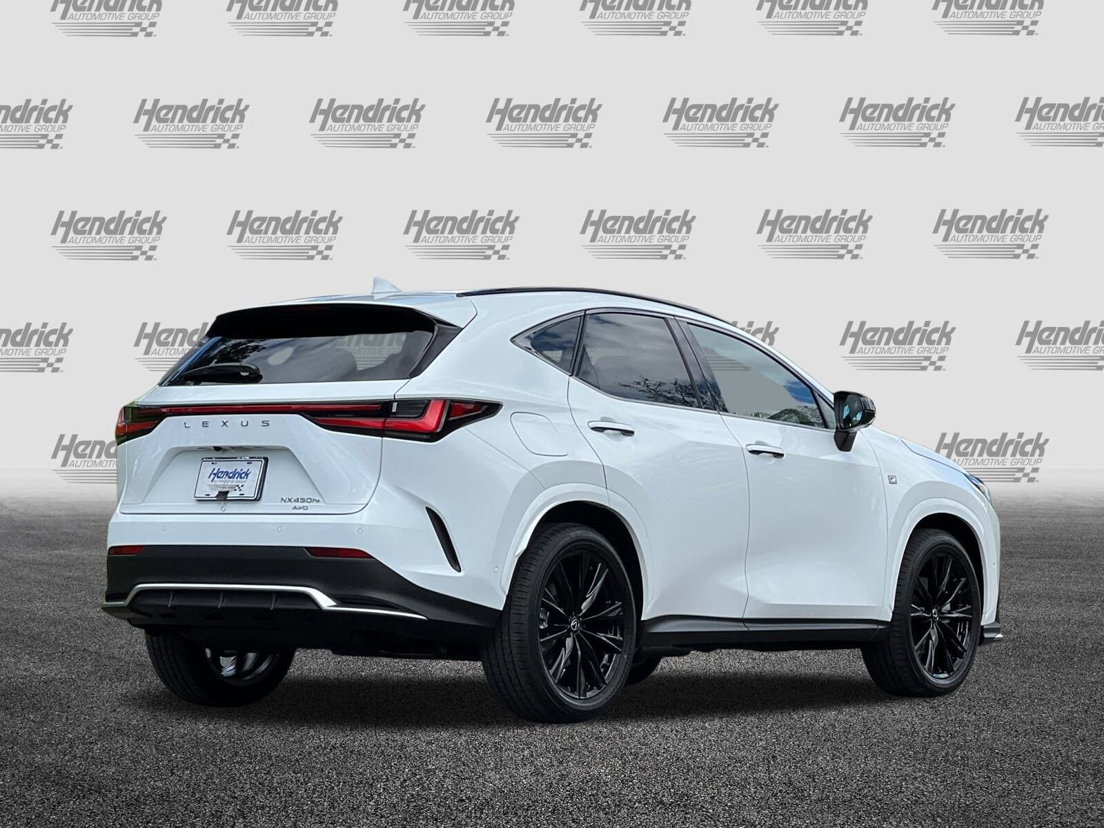2025 Lexus NX F SPORT Handling photo 4