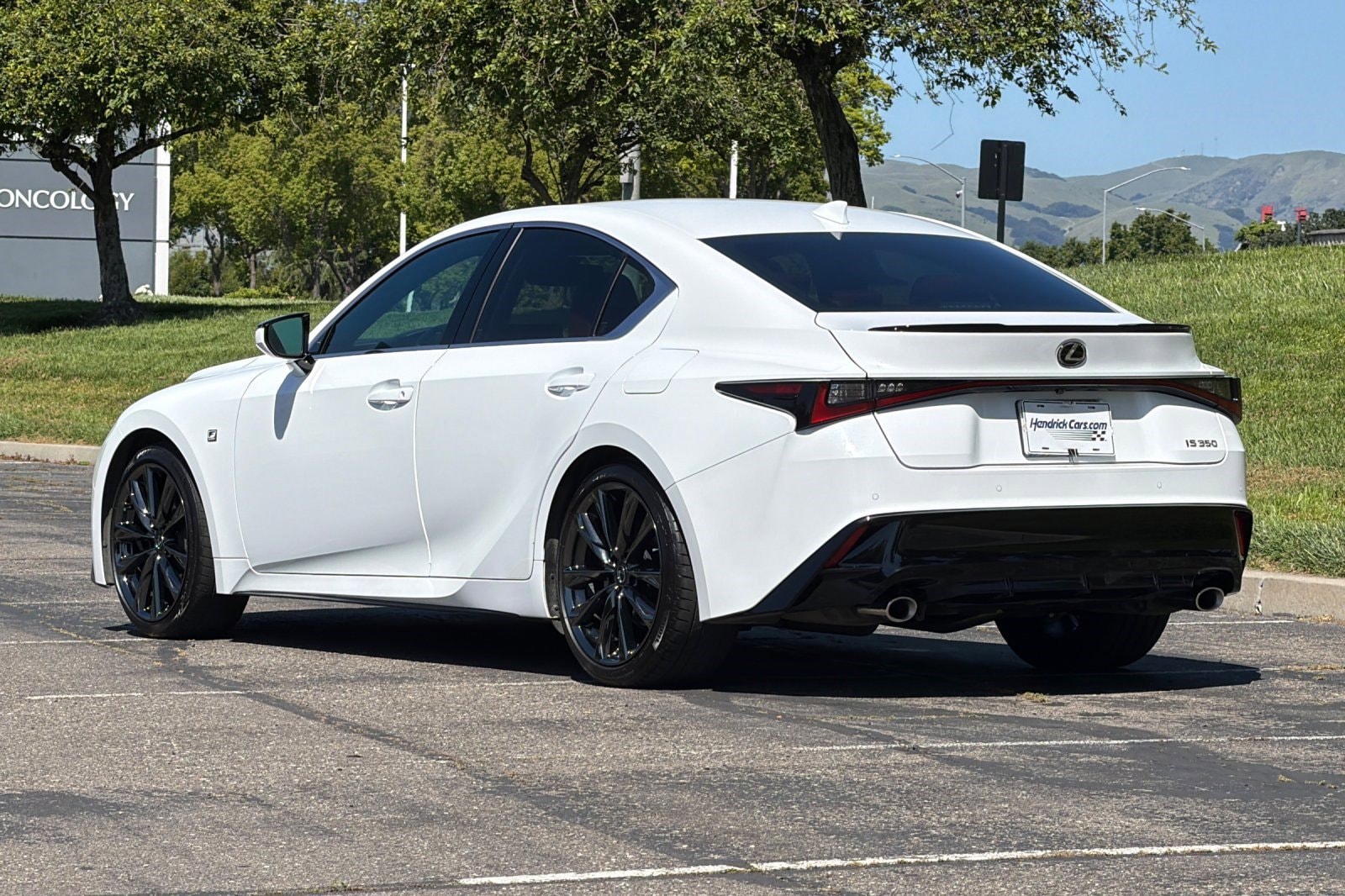 2023 LEXUS IS 350 F SPORT photo 5