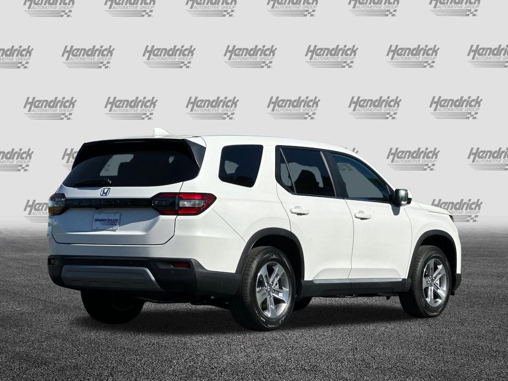 Used 2025 Honda Pilot EX-L SUV